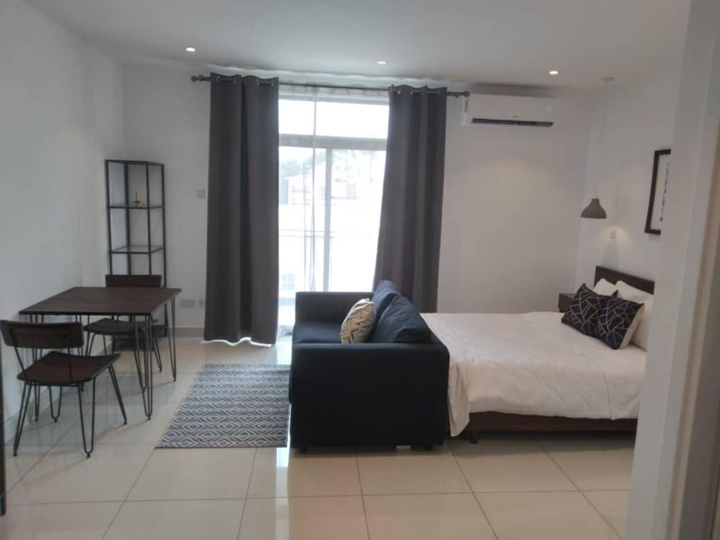 Embassy Gardens Luxury Suites Cpg Accra Bagian luar foto