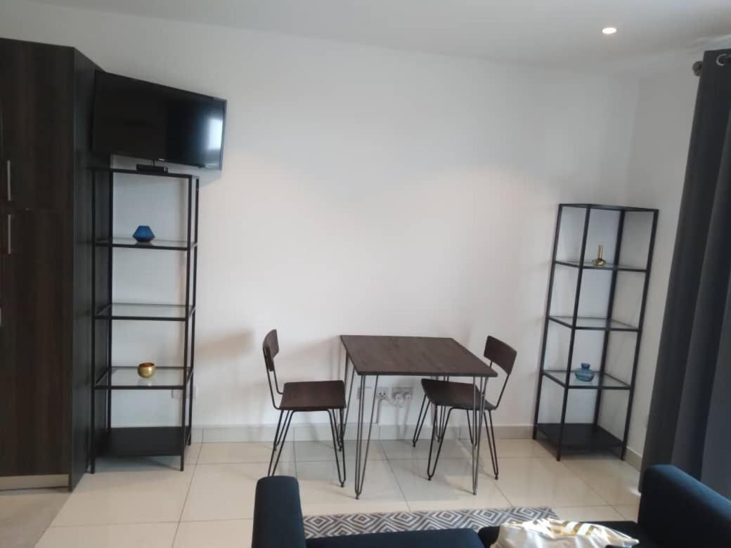 Embassy Gardens Luxury Suites Cpg Accra Bagian luar foto